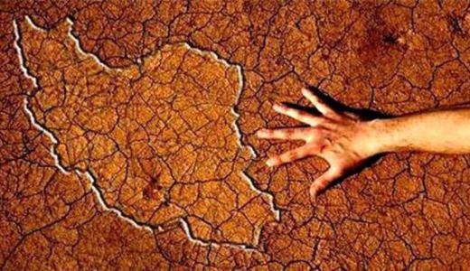 رئیس مرکز ملی خشکسالی میگوید ۹۸٫۱٪کشور دچار درجات مختلف خشکسالی است و تنها ۱٫۶٪ مساحت ایران در وضعیت نرمال و سه دهم درصد هم در شرا